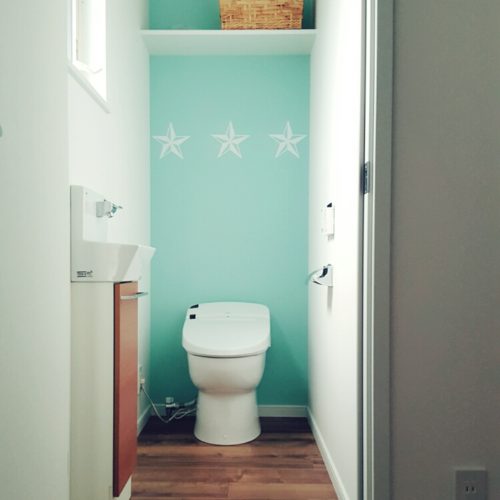 トイレのインテリア実例
トイレをおしゃれに飾った実例は？