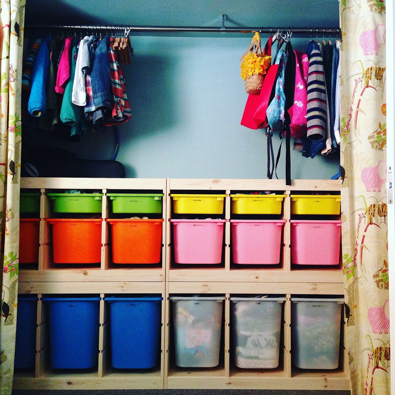 子ども部屋のすごい収納の画像集 洋服やクローゼット収納のコツは インテリアまとめサイト Luv Interior