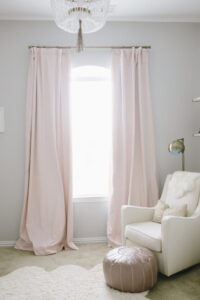 くすみピンク色の部屋のインテリア実例16例