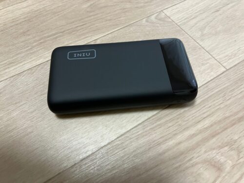 INIU モバイルバッテリー 20000mAh BI-B5が届いた！